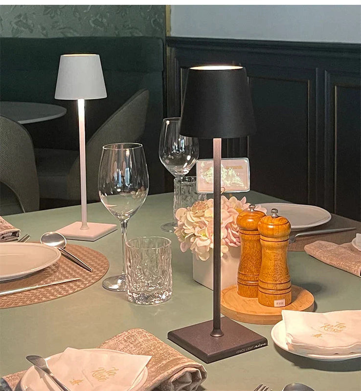ClassicLume | Lampada da Scrivania Moderna Ricaricabile
